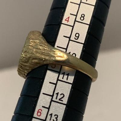 18k Yellow Gold Estate Ring Size 5