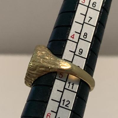 18k Yellow Gold Estate Ring Size 5