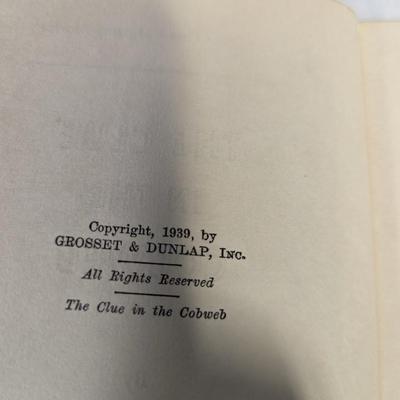 1930's 1950's Dana Girls & Nancy Drew Mystery Stories