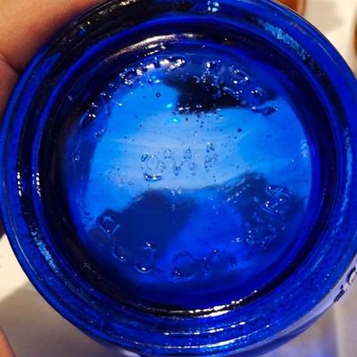 Cobalt Blue Glass Juicer Two Cup Measuring , Elephant Bottle MRS. BUTTERWORTH'S 10" Amber Glass