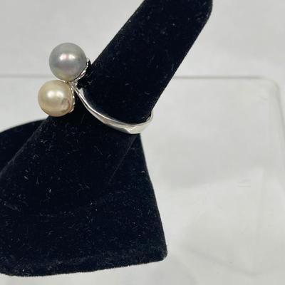 Silver-tone Ring with 2 Faux Pearls