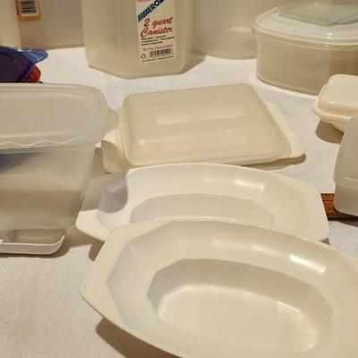 Food Kitchen Storage containers lot