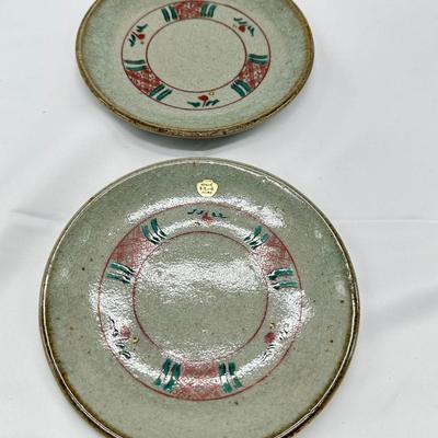 Pair of Japanese Vintage Plates 6"
