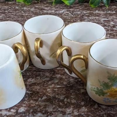 Vintage E. Duffourc Favorite Bavaria 3101 22 Espresso Cup Saucer Set of 6 with Plate one cup repaired