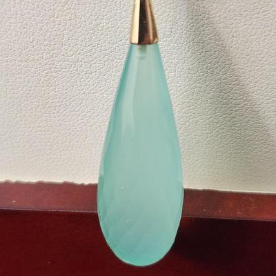 14kt Yellow Gold & Chalcedony Drop Pendant w 14Kt Gold 17" Chain