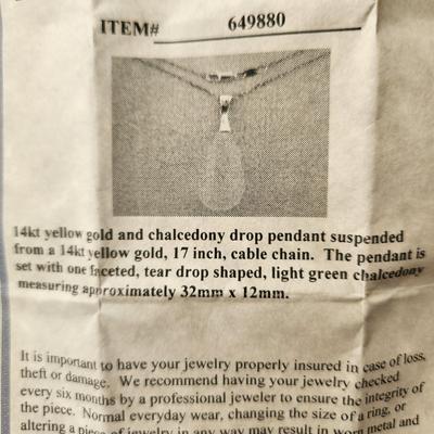 14kt Yellow Gold & Chalcedony Drop Pendant w 14Kt Gold 17" Chain