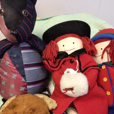 Stuffed Animals Doll Lot