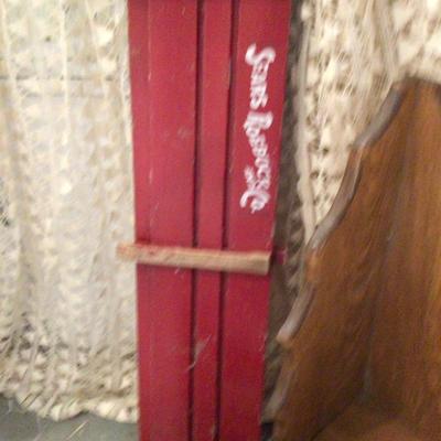 Wood Stand Lot