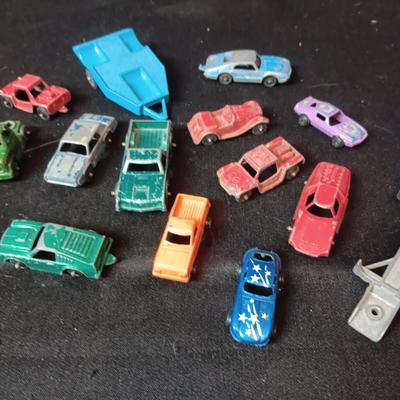 OLD METAL CARS, TRUCKS AND TRAILERS