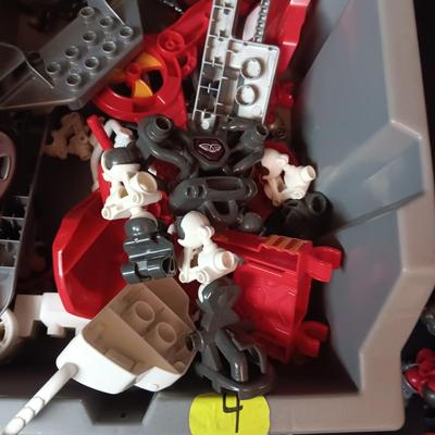 RESCUE TECH BUILDING HEROES