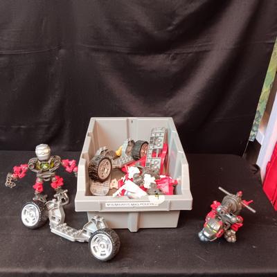 RESCUE TECH BUILDING HEROES