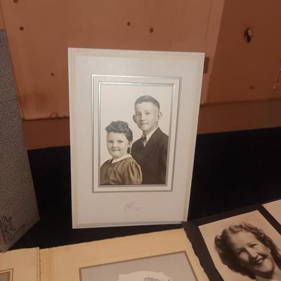 ANTIQUE AND VINTAGE PHOTOS