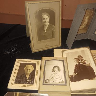 ANTIQUE AND VINTAGE PHOTOS