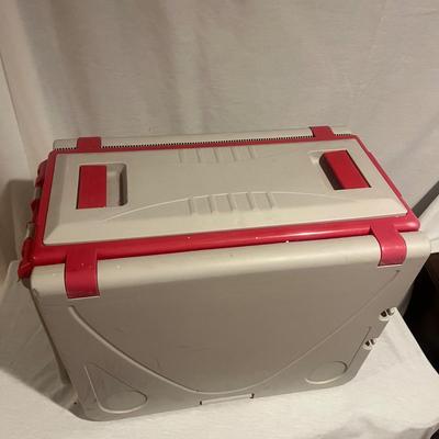 Coca Cola Cooler with Chairs & Drop Leafs Built In (BB-MG)