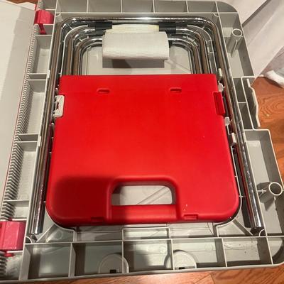 Coca Cola Cooler with Chairs & Drop Leafs Built In (BB-MG)