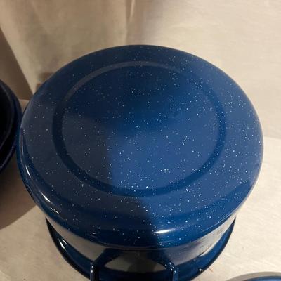 Cinsa Enamelware & Coleman Two Burner Stove (BB-MG)
