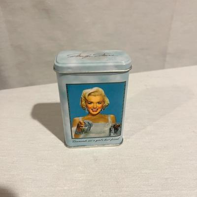 Marilyn Monroe Ornaments & Other Collectibles (BB-MG)