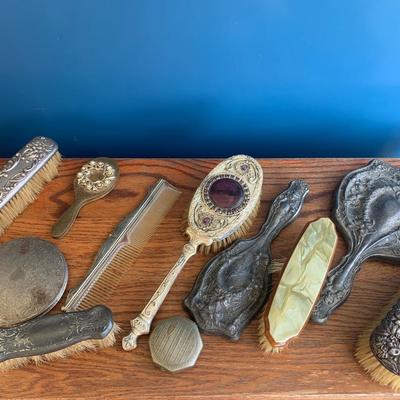 Vintage Vanity Pieces Lot