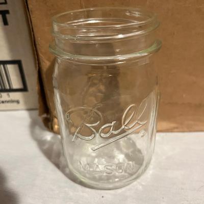 Presto Pressure Cooker & Ball Jars (BB-MG)