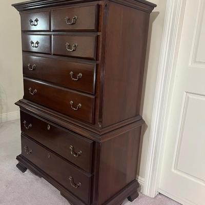KINCAID Chest On Chest Of Drawer ~Read Details