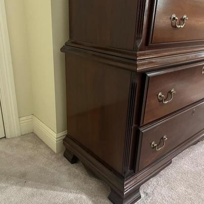 KINCAID Chest On Chest Of Drawer ~Read Details