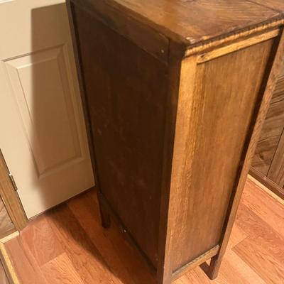 Solid Wood Cabinet With Glass Door & Shelves (BBC-MG)