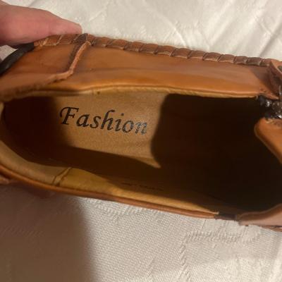 L.L. Bean Boots Size 7 & Mountain-Chic Fashions (BBC-MG)