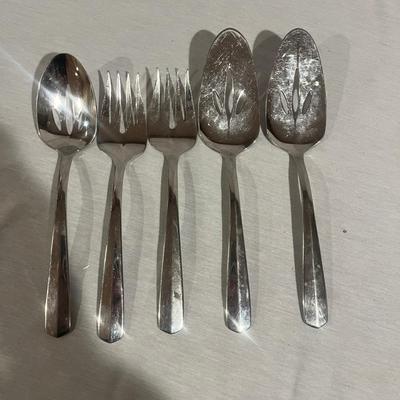 Eight Person Five-Piece Onieda Flatware Set with Extras (BBC-MG)
