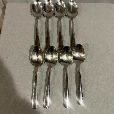 Eight Person Five-Piece Onieda Flatware Set with Extras (BBC-MG)