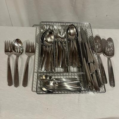 Eight Person Five-Piece Onieda Flatware Set with Extras (BBC-MG)