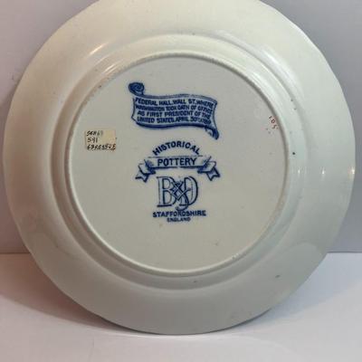 Staffordshire Antique Porcelain 9-3/4" Plate...Federal Hall Wall Street where Washington took the Oath of Office in VG Preowned...