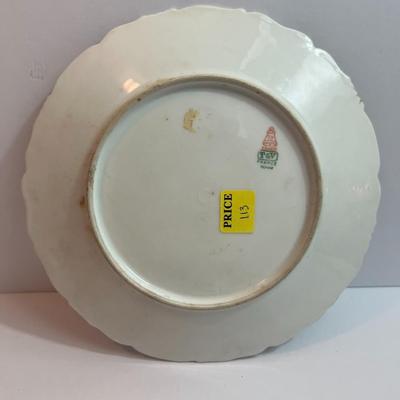 T & V Limoges France Antique Porcelain 8-1/4" Plate...w/Flowers in VG Preowned Condition.