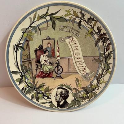 Antique French Sarreguemines Musical Theme Plate 8-3/4" "Der Fiegende Hollander" in VG Preowned Condition.
