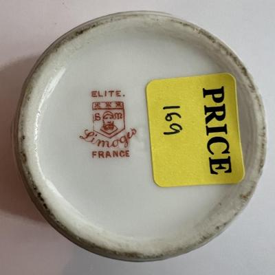 Vintage French Limoges Mini Ginger Jar w/Lid 4-1/4" Tall in Very Good Preowned Condition as Pictured.