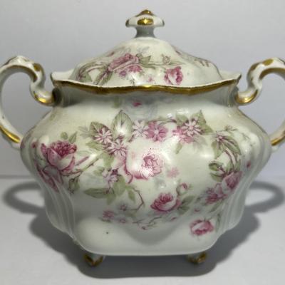 Vintage Limoges France Porcelain Sugar Bowl w/Lid 5" in Good Preowned Condition.