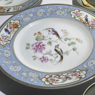 Vintage Lot Hutschenreuther Selb China Pieces w/12 Dinner Plates, and a Total of 55-60 Miscellaneous Pieces as Pictured.