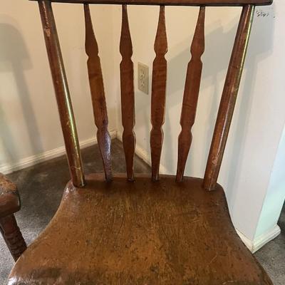 (4) Early American Primitive Hand Made Wooden Kitchen Table Chairs circa1800's in Good Condition.