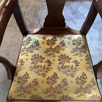 Vintage Mid-Century Armed Dining Room Chair Preowned from an Estate as Pic'd.