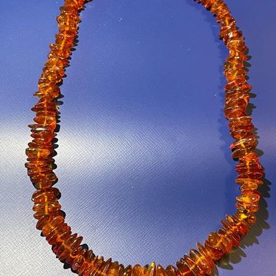 Vintage Natural Baltic Amber 18" Graduated Necklace w/Screw Clasp as Pictured.