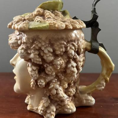 Vintage/Antique Rare German Musterschutz 1/2-l Porcelain Head/Bust Tankard Mug in VG Preowned Condition as Pictured.