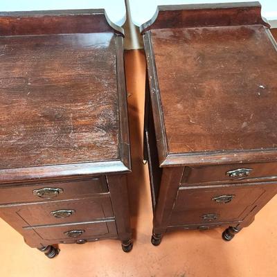 Lot #98 Pair of Antique/Vintage Nightstands