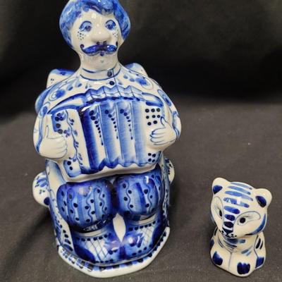 Russian Caviar Server