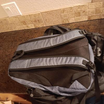 BABY LOCK CANVAS BAG ON 2 WHEELS, BACKPACK AND 2 SMALLER DUFFLE BAGS