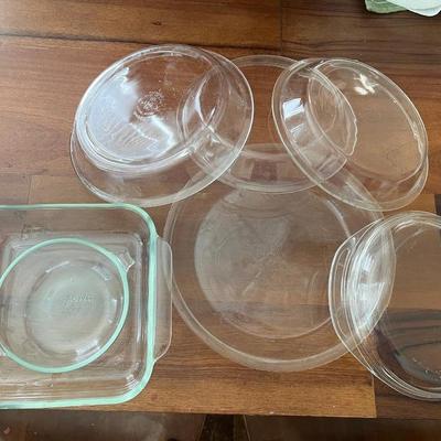 7 piece Pyrex Glass Baking Dishes