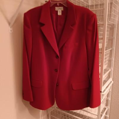 2 LADIES LL BEAN WOOL JACKETS (18W) & 3 BUTTON UP SHIRTS