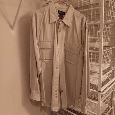 MEN'S LONG SLEEVE SHIRTS SIZE LARGE