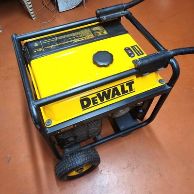 Lot #110 DeWalt Generator - 4300 Watts - works