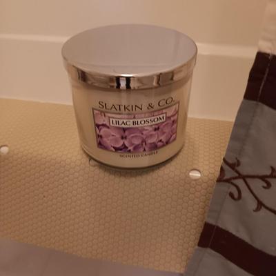 SHOWER CURTAIN W/LINER, THICK BATH MAT, CANDLE IN A JAR AND A WASTE CAN