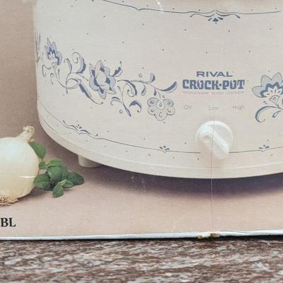 Vintage Rival Crockpot Blue 5 Quart Slow Cooker With Removeable Stoneware Clear Plastic Lid