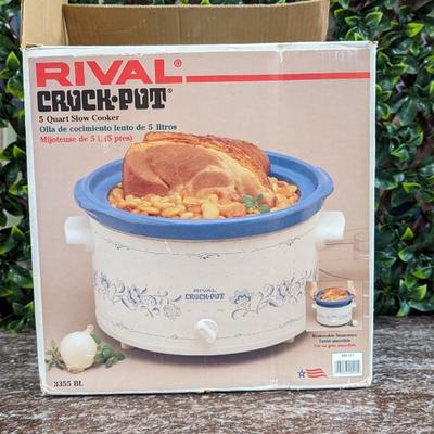 Vintage Rival Crockpot Blue 5 Quart Slow Cooker With Removeable Stoneware Clear Plastic Lid
